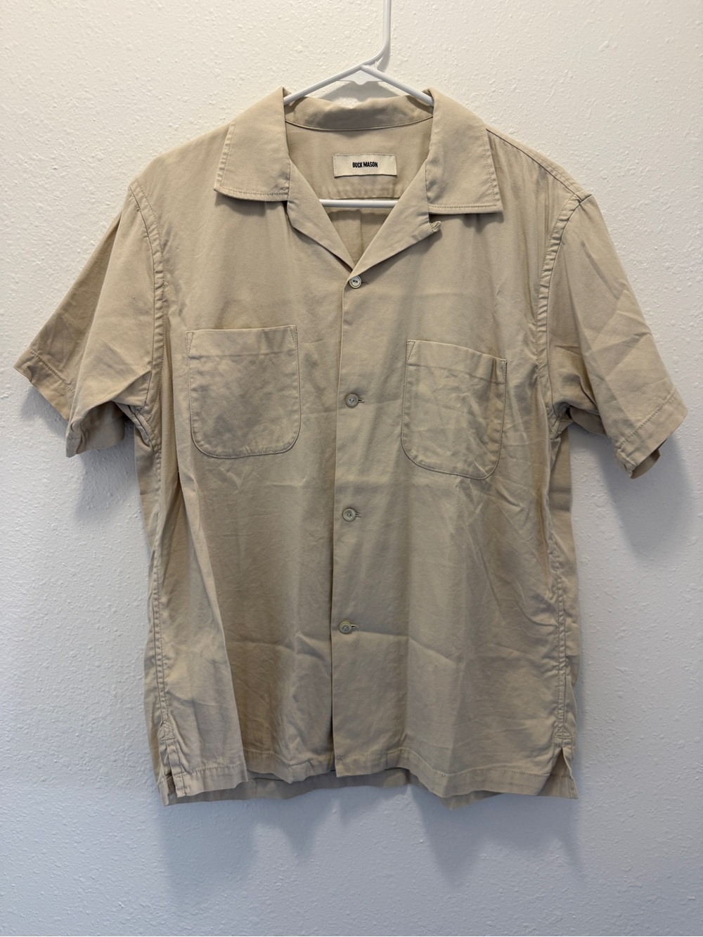 Buck Mason Short-Sleeve Camp Shirt / Utility Button-Down Khaki Small
